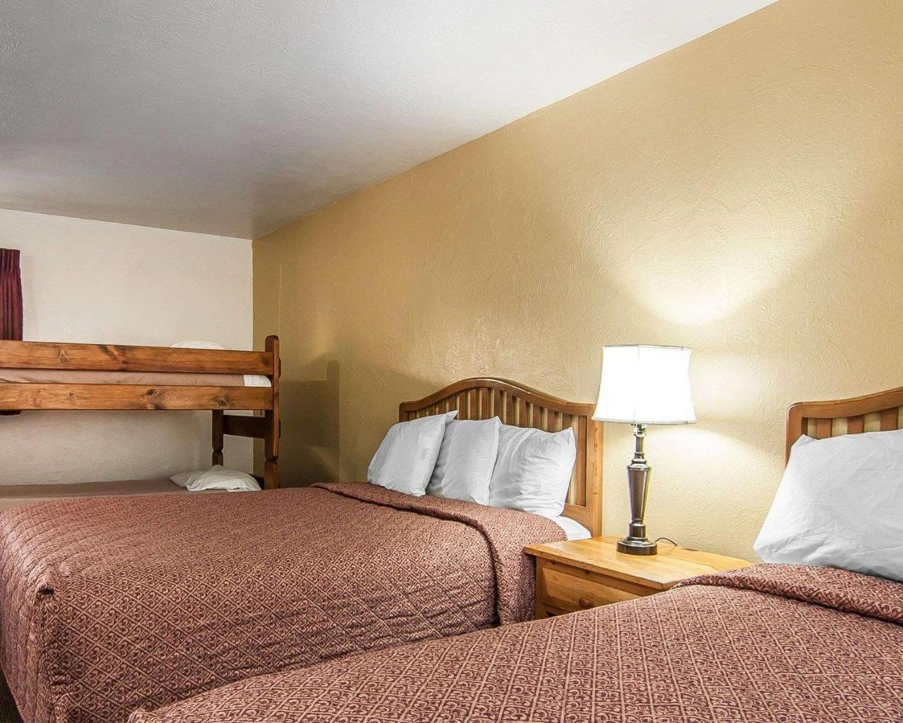 Old Mill & Suites Bend Εξωτερικό φωτογραφία